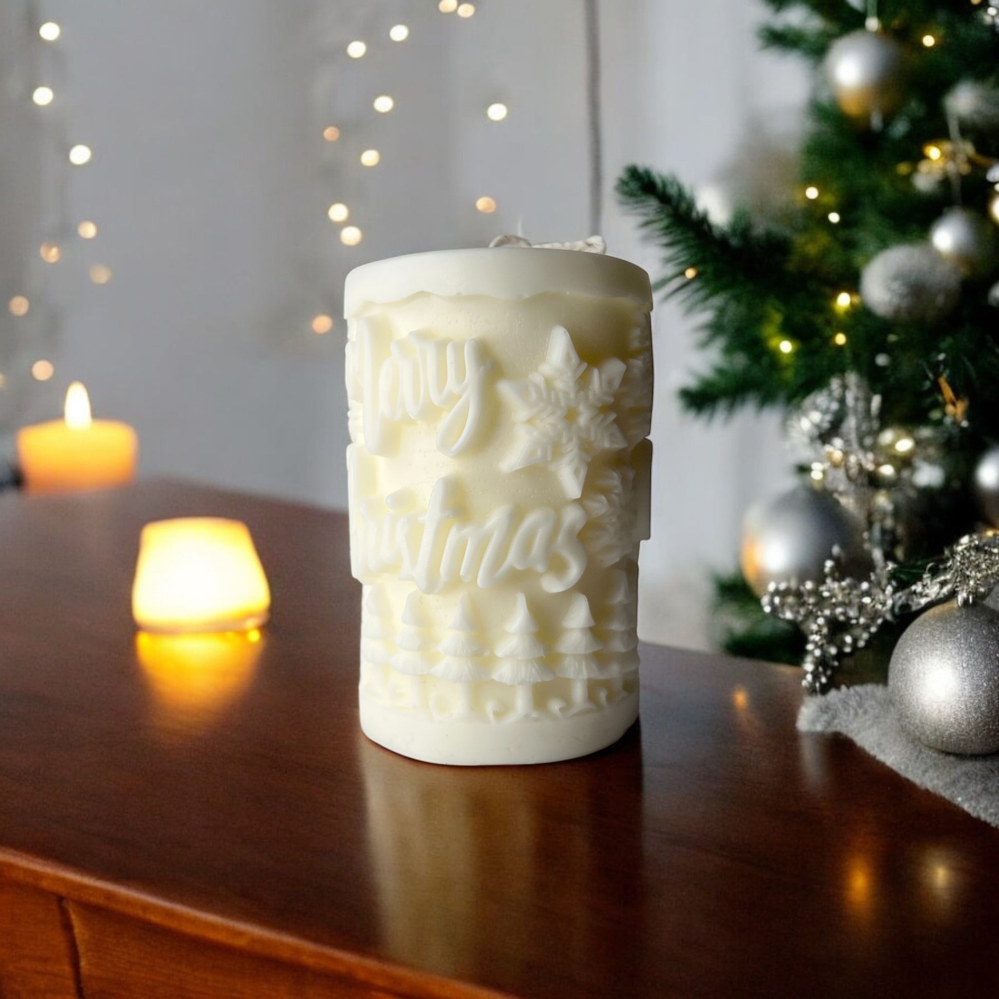 Merry Christmas Spicy Christmas Soy Decorative Candle - Nakyazze